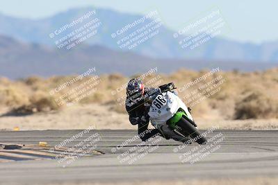 media/Dec-07-2025-CVMA (Sun) [[3e7d2de5dc]]/Race 9-Formula UL Shootout/